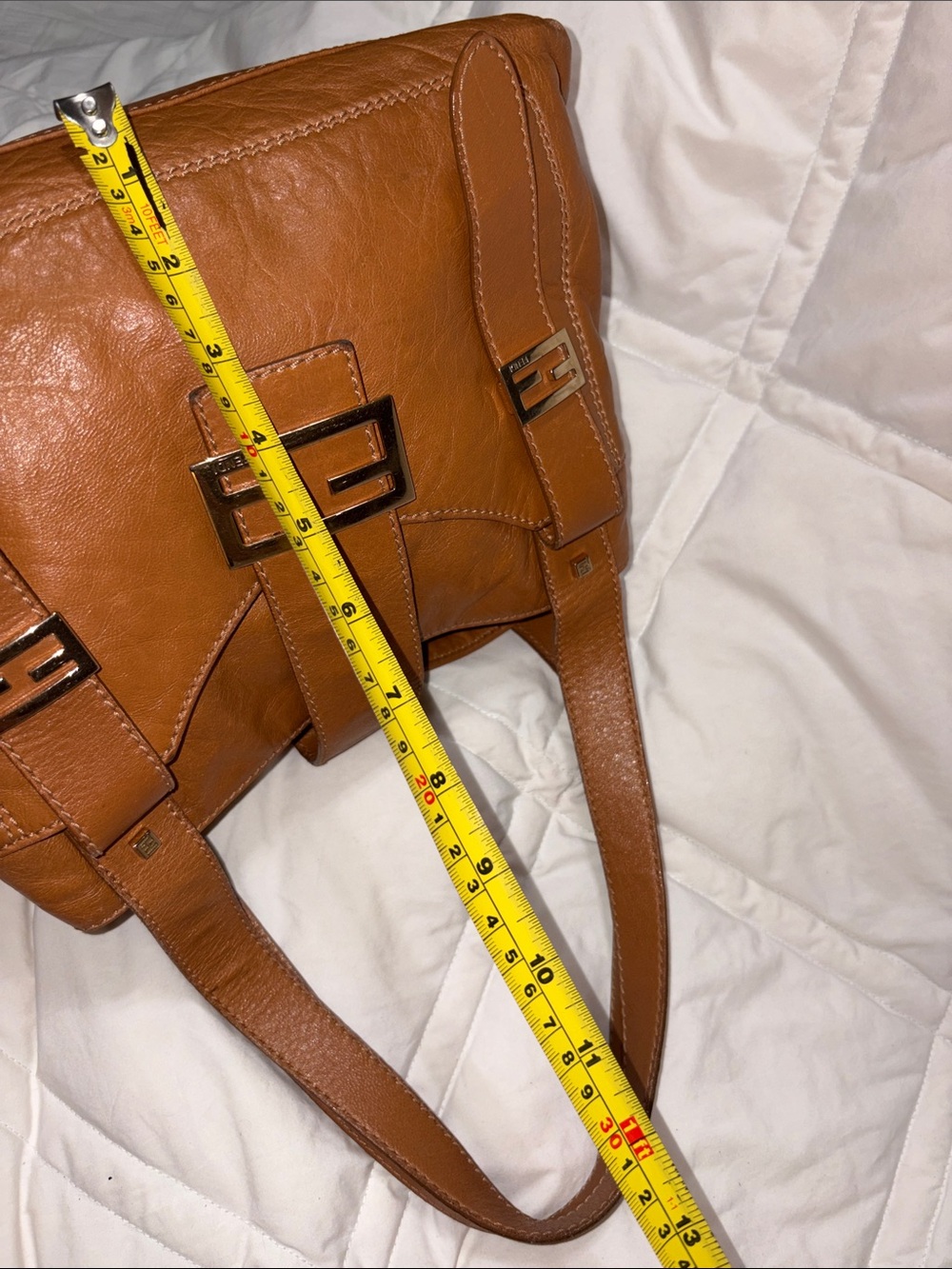 VINTAGE fendi Leather Shoulder Bag with Gold Logo Buckle - Picture 12 of 16